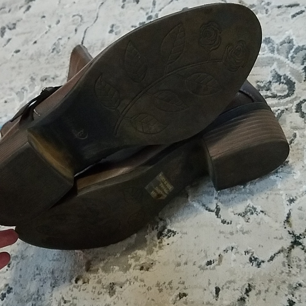Booties - Picture 2 of 4